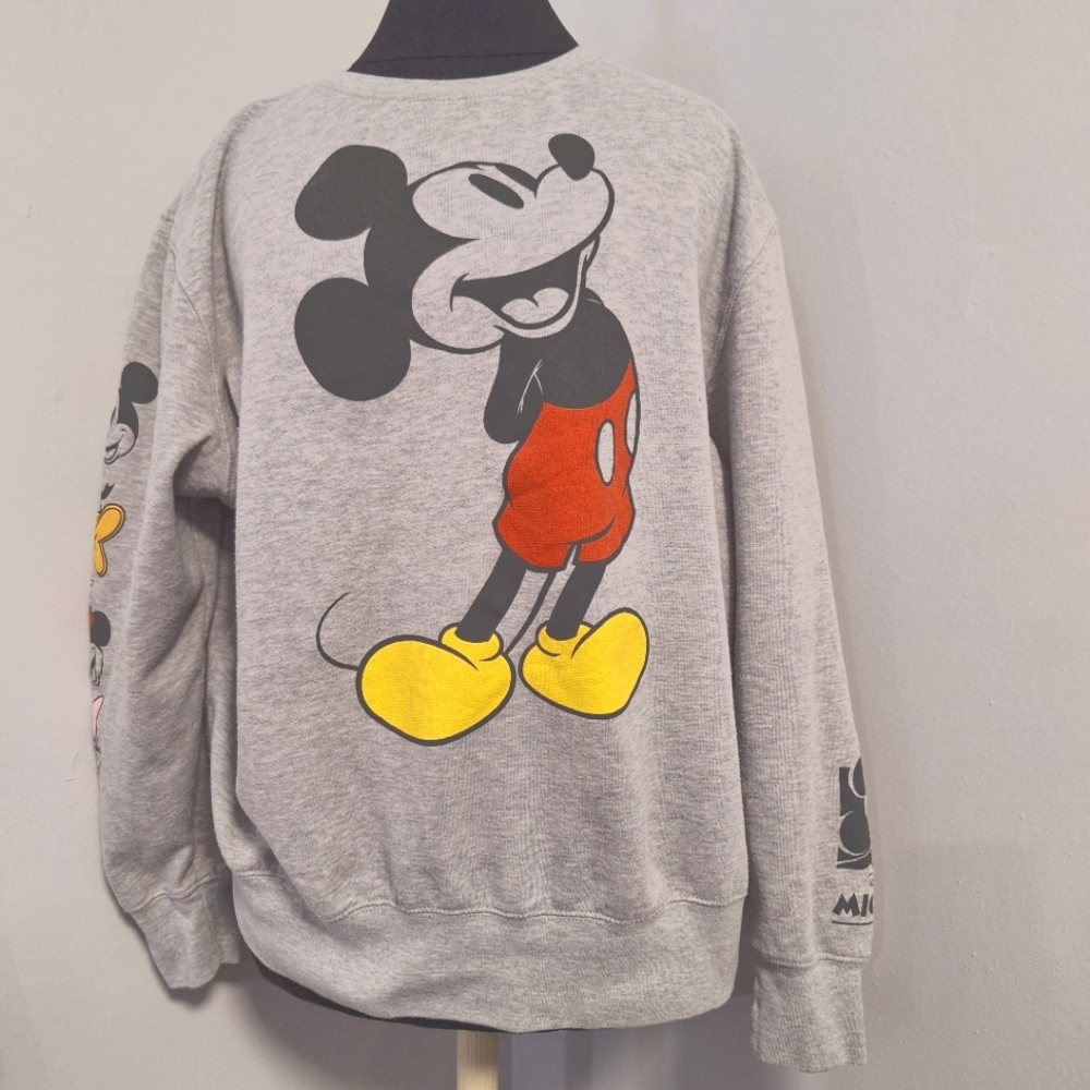 Disney Mickey Mouse Gray Crewneck Sweatshirt